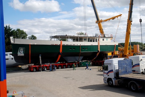 Image for article Alu Marine launch S/Y 'Cosmoledo'